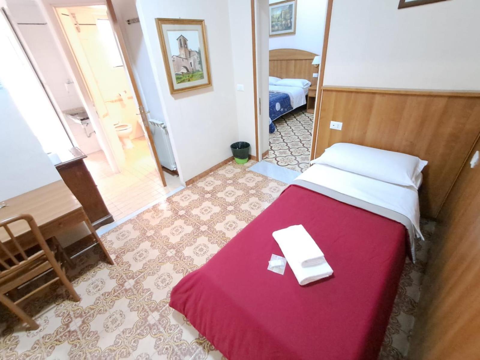 Nahid Accommodation Roma Esterno foto