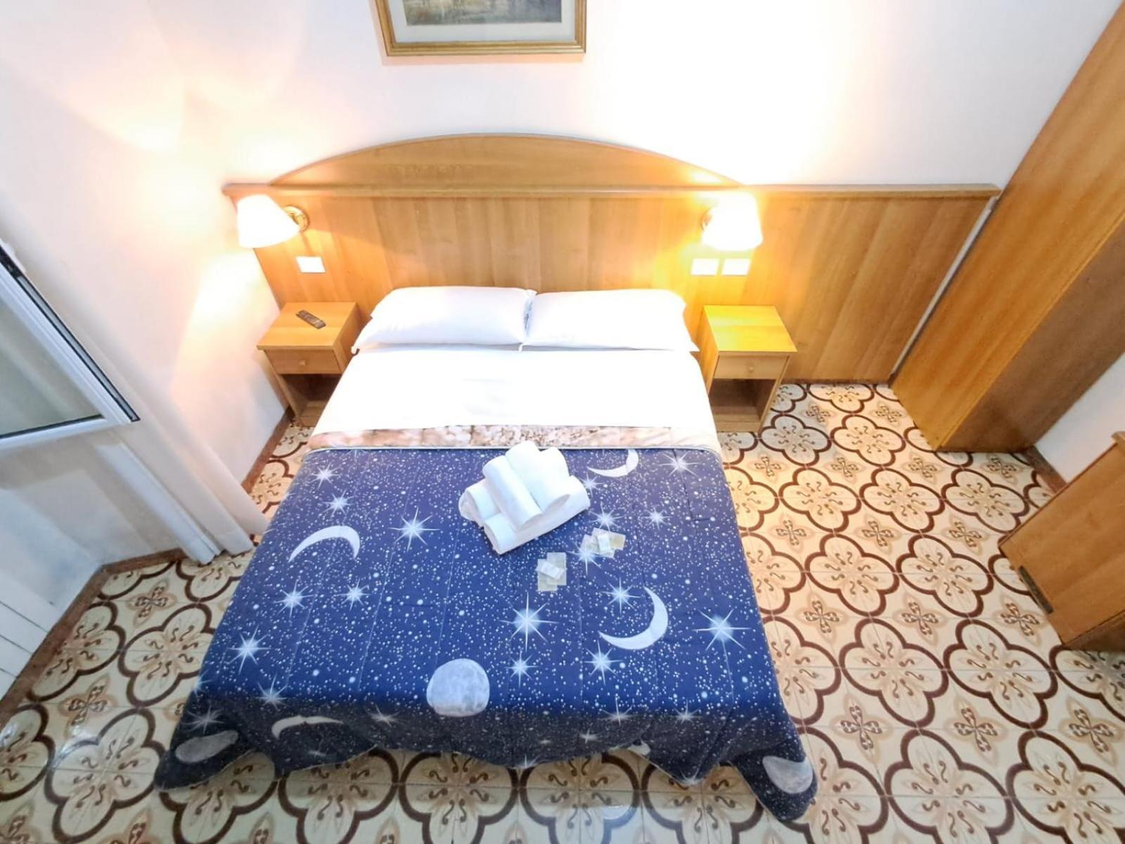 Nahid Accommodation Roma Esterno foto